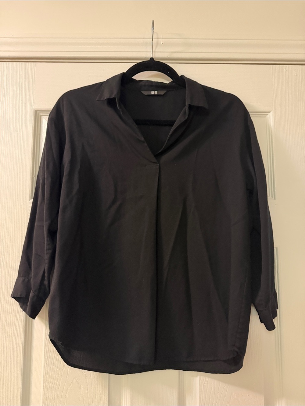 Uniqlo Black Button-Down Shirt